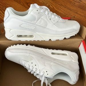 Nike Air Max 90, White, Size 10 men, 11.5 women